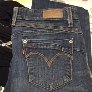 Levi skinny straight leg size 10